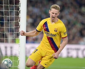 1-1. Frenkie De Jong celebró el primer gol.