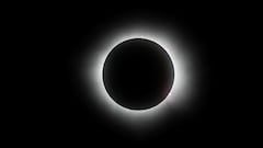 WATCH: Mazatlán, Mexico first city to reach solar eclipse totality