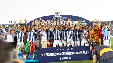 Los jugadores del Leganés celebran su ascenso a Primera División.