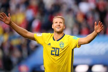 El delantero sueco es la principal amenaza de los rivales de Suecia. Toivonen solamente ha marcado un gol en el presente torneo. Fue ante Alemania en la segunda fecha de la Fase de Grupos, sin embargo, es el hombre gol y el que podría hacer daño en los Cuartos de Final.