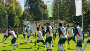 M¨¦xico calienta motores em MFC