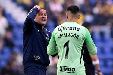 Henry Martín y André Jardine liman asperezas 