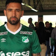 Ronnie Fernández deja Colombia y podría firmar en Palestino