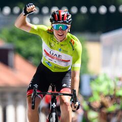 Pogacar: otra victoria, baño de masas en ‘casa’ y listo para el Tour