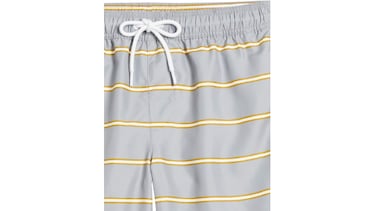 Este bañador de secado rápido para hombre se vende en 11 colores