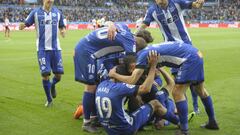 Los jugadores del Alav&eacute;s celebran un gol. 