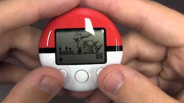 Un japonés da 9.999.999 pasos con el Pokéwalker