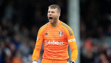 Marcus Bettinelli con la camiseta de Fullham.