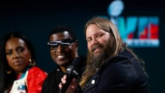 Who is Chris Stapleton, the artist who sings the national anthem at Super Bowl 2023?
