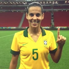 Thaisa Moreno: una cinco para la medular del Tacón-Real Madrid