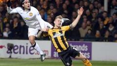 Manchester United con Falcao no puede contra Cambridge