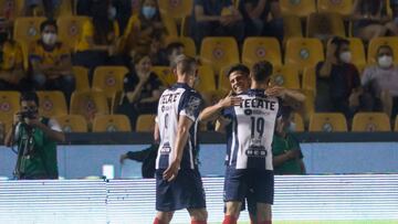 Javier Aguirre pide no alarmarse por las derrotas consecutivas