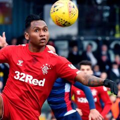 Newcastle, Inter, Sevilla... ¿En cuál esquema encajaría Morelos?