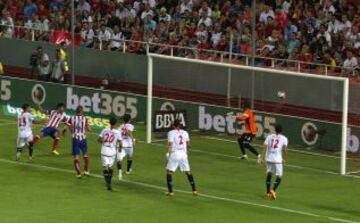 Sevilla - Atlético de Madrid. 0-1. Diego Costa marca el primer gol.