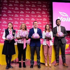 Liga MX presenta balón rosa a favor de la lucha contra el cáncer de mama
