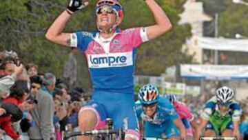 <b>VENCEDOR. </b>Mirco Lorenzetto superó con claridad a sus rivales.