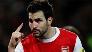 Cesc jugará ante el Barça pero no la final de la Carling