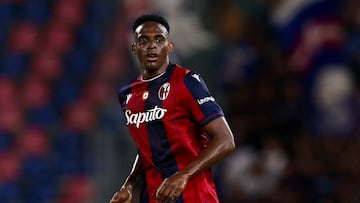 Jhon Lucumí y su futuro incierto en Bologna