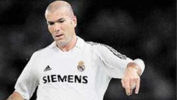 Vuelve Zidane y se rearma el ataque blanco. Raúl, Ronie y Robinho esperan mucho del francés, que debe tomar el mando.