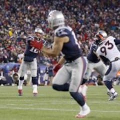 Tom Brady se impone en su gran duelo contra Payton Manning