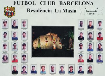 Antes de su debut, Puyol pasó por las categorías inferiores culés. El catalán llegó desde al cadete del Barcelona desde La Pobla del Segur y ascendió hasta el primer equipo al que llegó en 1999.