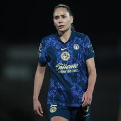 América femenil vuelve a dejar ir la cima