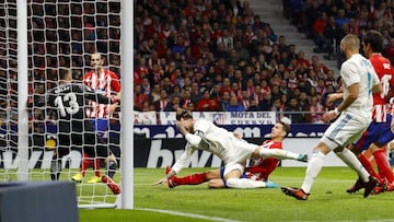 18/11/17 PARTIDO PRIMERA DIVISION
ATLETICO DE MADRID - REAL MADRID
PATADA DE LUCAS HERNANDEZ ENB LA CARA DE SERGIO RAMOS LESION