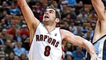 <b>EN ALZA. </b>Calderón brilló como base titular de los Raptors.