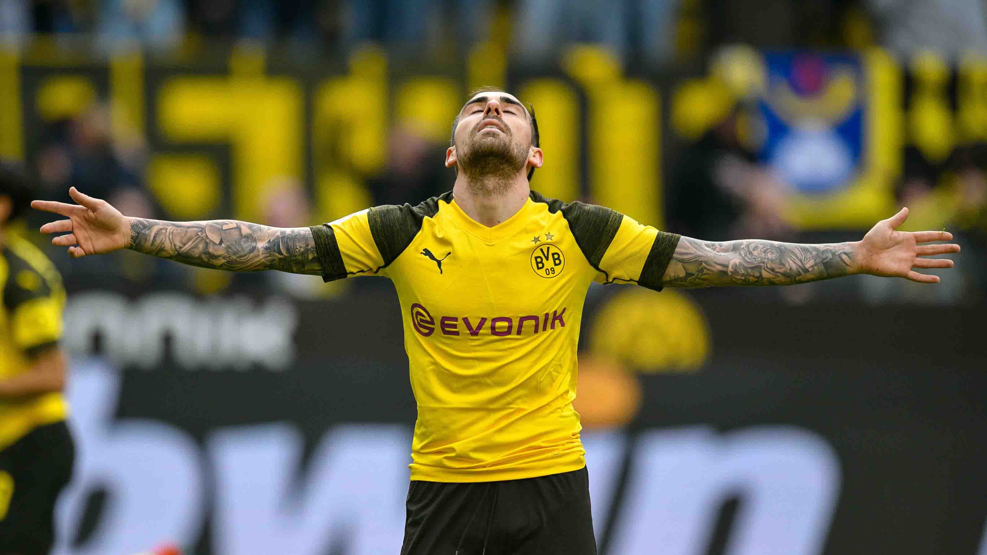 Futbolistas que han vestido la camiseta del Borussia Dortmund y del Barcelona