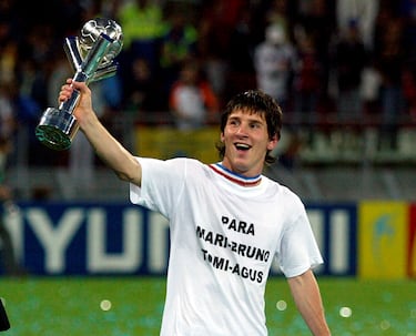 Su leyenda habla por sí sola. Lo ha ganado absolutamente todo a nivel de clubes y selección y es el jugador con más Balones de Oro de la historia. Para muchos, el mejor futbolista que ha existido. Vive sus últimos años como futbolista en el Inter Miami.