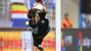 El guardameta espa&ntilde;ol del Oporto, Iker Casillas, durante un partido.