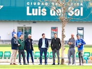 Haro, junto a la directiva.