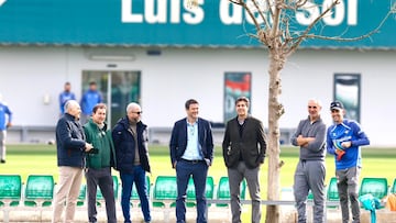 Haro, junto a la directiva.