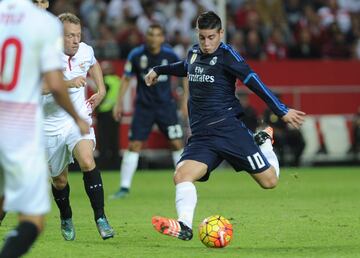 En el equipo blanco permaneció tres temporadas, siendo importante en la obtención de varios títulos.