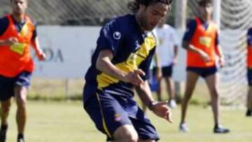 <b>FELIZ.</b> El defensa catalán Sergio Sánchez, segundo fichaje del Sevilla para la próxima campaña, ha dicho: "estoy muy contento porque el Sevilla es el equipo en el que quería estar, por todo, por afición, por equipo, por la ciudad".