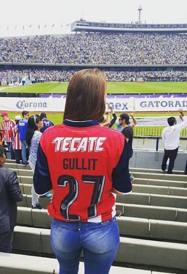 Carlos Gullit Peña, tenemos un problema o dos...