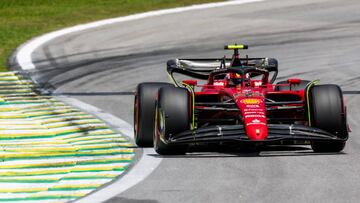 SAO PAULO, BRAZIL - NOVEMBER 12: Carlos Sainz of Ferrari and Spain during the sprint race ahead of the F1 Grand Prix of Brazil at Autodromo Jose Carlos Pace on November 12, 2022 in Sao Paulo, Brazil. (Photo by Peter J Fox/Getty Images)
