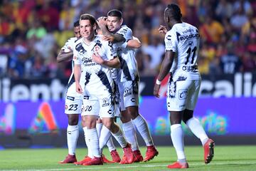 Morelia volvió a demostrar que no tiene control de juego, siguen sin mantener las ventajas, se pusieron adelante en los primeros minutos pero, Xolos reaccionó de manera sublime, Gustavo Bou se discutió con un doblete para enterrar a la monarquía. Los de la frontera esperaran a Puebla para definir al octavo en la fiesta grande.