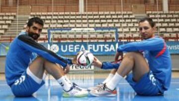 REFERENCIAS. Los pívots del Movistar, Humberto y Cardinal.