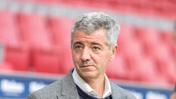 La Comisión Social conversa con Courtois para que rectifique y pospone el debate del escudo