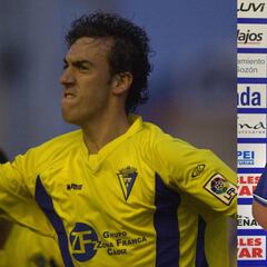 ¿Qué fue de Oli? De contrastado goleador a los banquillos de 3ª