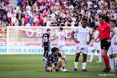 Chacón marca el camino de la Resurrección a la Cultural