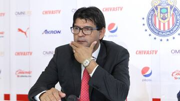 Jos&eacute; Saturnino Cardozo, Chivas