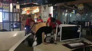 A cabezazos con el monitor