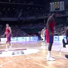 Preocupante lesión de Ognjen Kuzmic en la rodilla izquierda