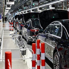 A legendary company launches a voluntary redundancy program, offers to pay employees up to half a million if they leave voluntarily