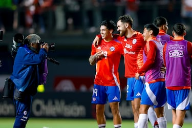Asoma como la próxima gran venta del fútbol chileno y tendrá una prueba clave en Rusia: la U observa atenta 