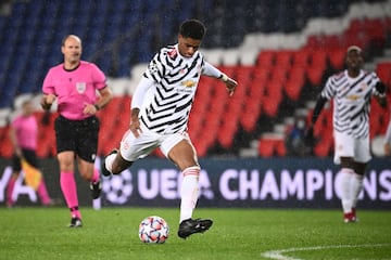 Marcus Rashford marcó el segundo gol del conjunto inglés en el minuto 92.