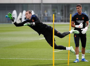 Mendy hizo parte de la sesión con el grupo de Ancelotti