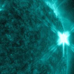 El Sol emite una extraña llamarada